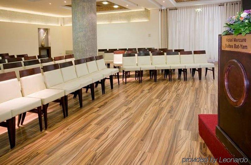Hotel Arena By The Beach 4*